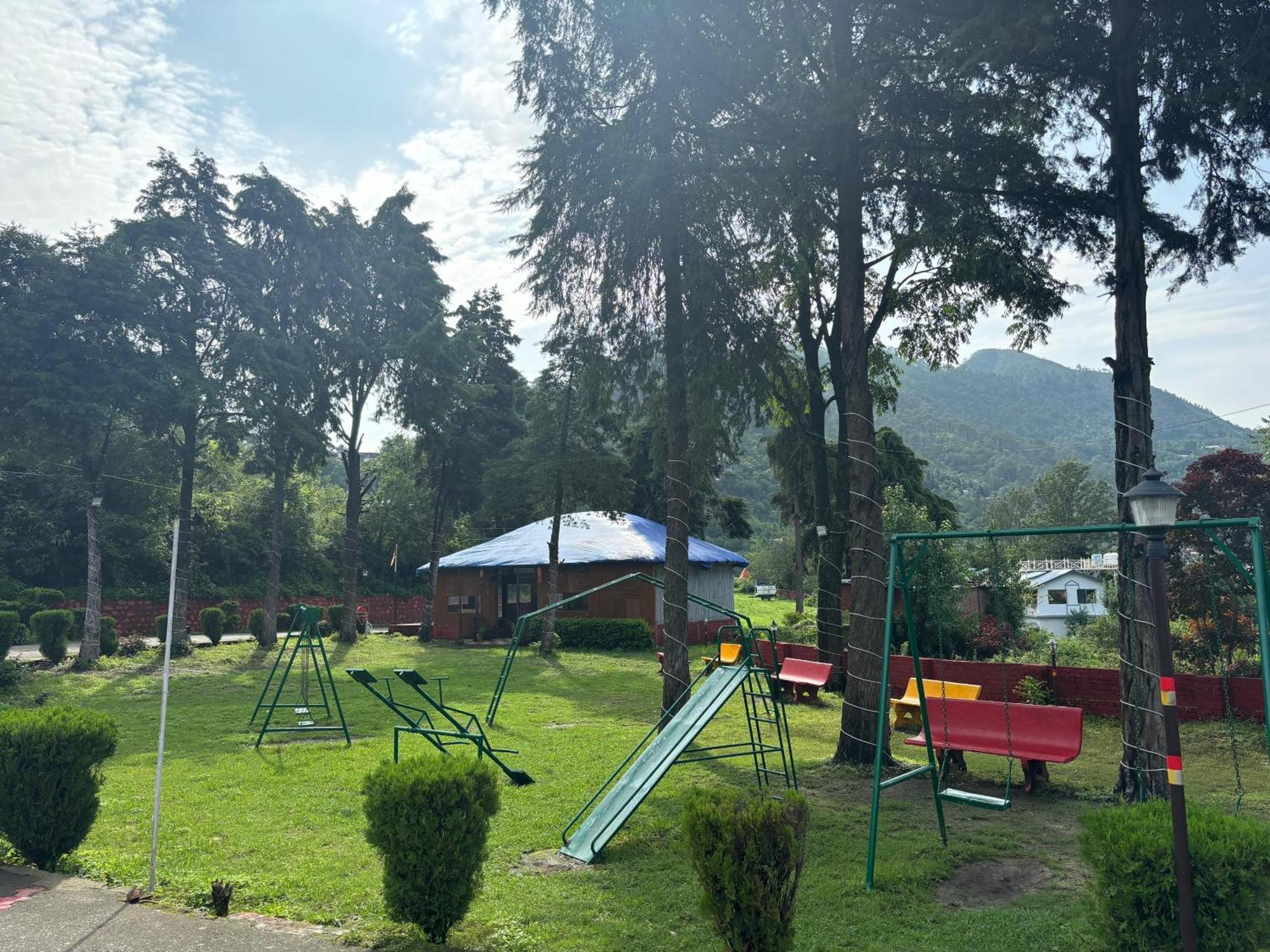 Shikha Resort Ewentbliz Bhīm Tāl 外观 照片