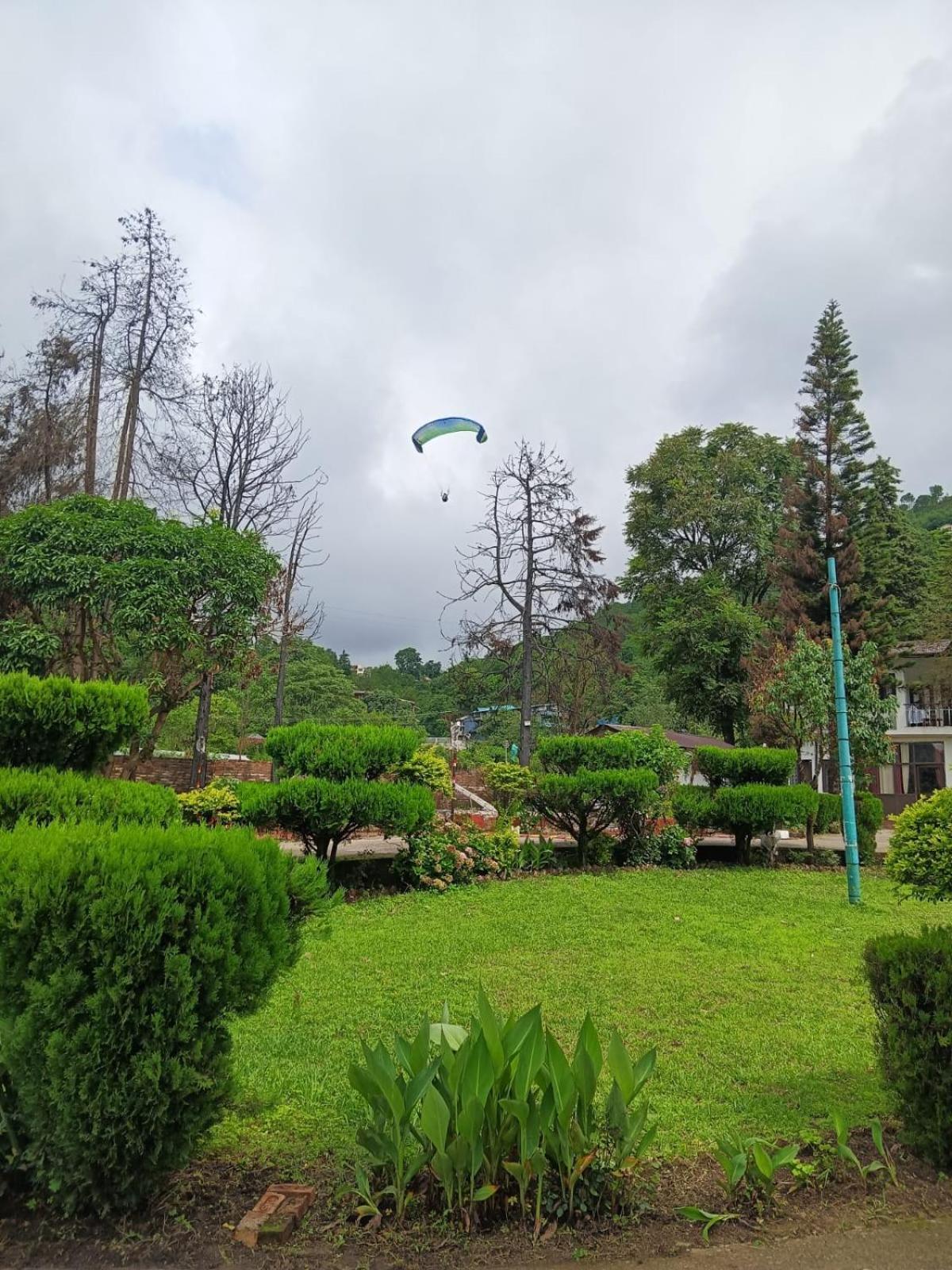 Shikha Resort Ewentbliz Bhīm Tāl 外观 照片