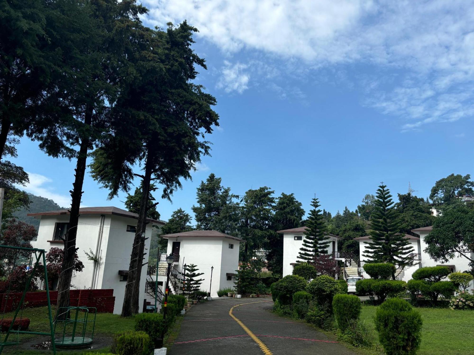 Shikha Resort Ewentbliz Bhīm Tāl 外观 照片