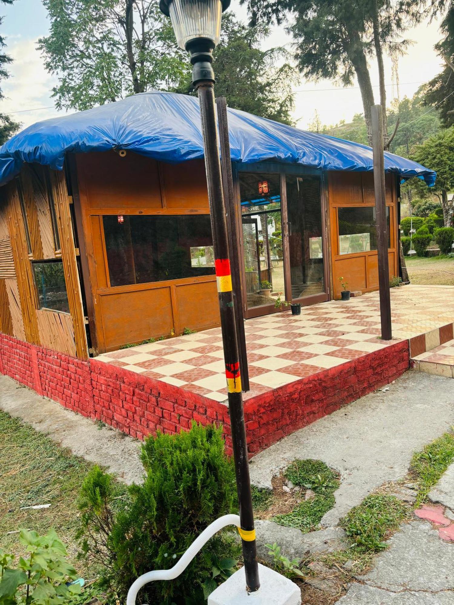 Shikha Resort Ewentbliz Bhīm Tāl 外观 照片