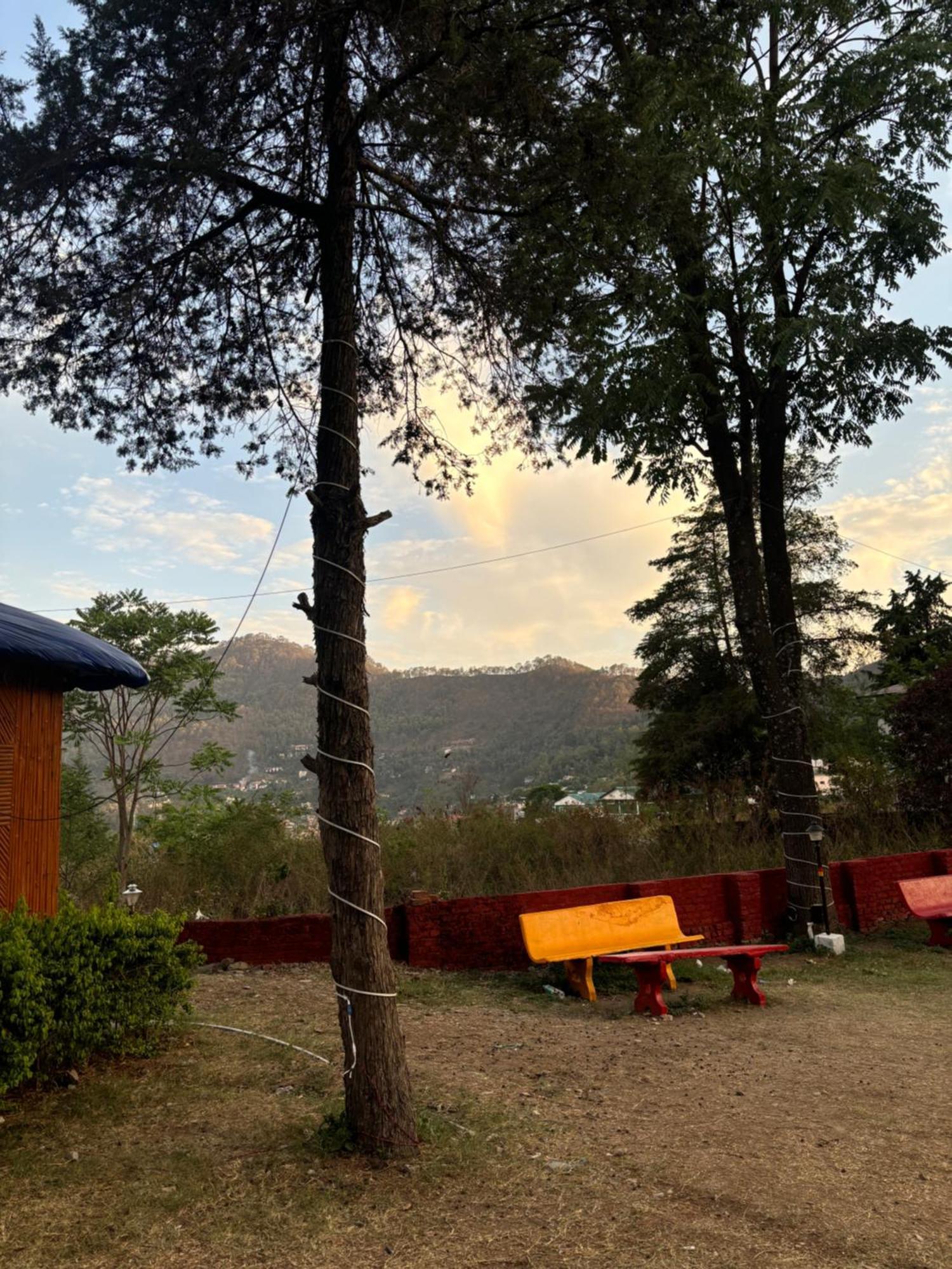 Shikha Resort Ewentbliz Bhīm Tāl 外观 照片