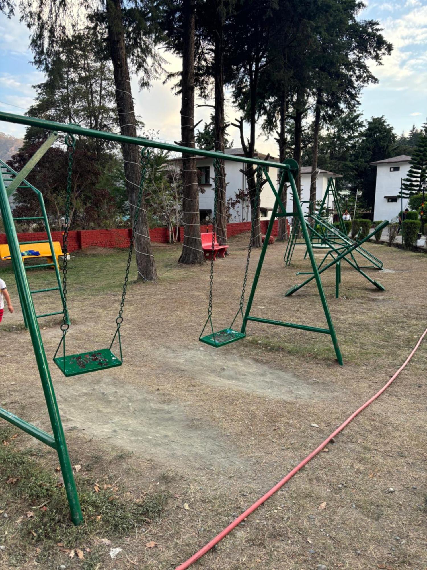 Shikha Resort Ewentbliz Bhīm Tāl 外观 照片